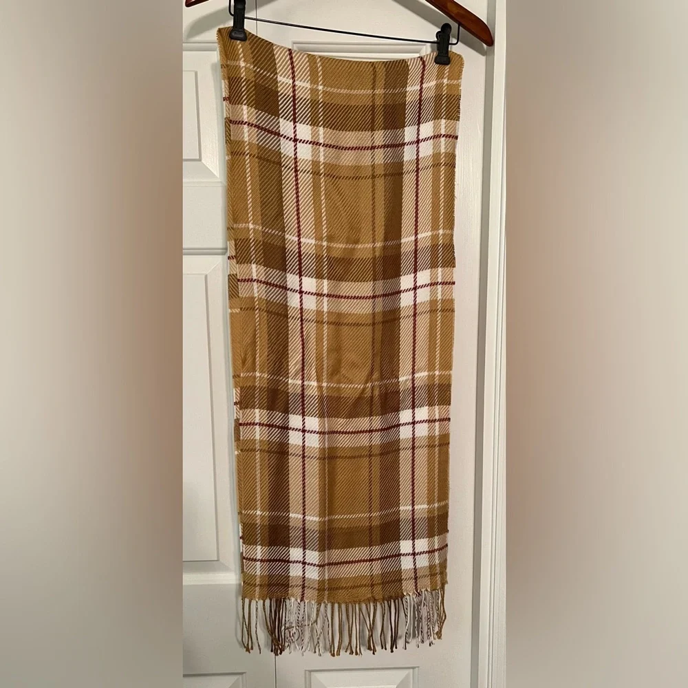 Soft Brushed Plaid Scarf –Lands’ End Classic Cold Weather Wool NWT 14